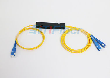 De gele Vezel Optische Splitser van SC/APC 1 X 2 met 3.0mm G657A Vezelkabel