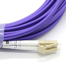 OM5 Kabel van Multimode Vezel de Optische Netwerk, Lood van 50/125 de Duplex Purpere Vezelflard