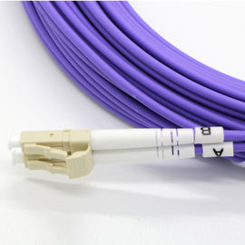 De duplex Aangepaste Kleur van Multimode Vezelflard Kabel met de Schakelaar van LC/UPC
