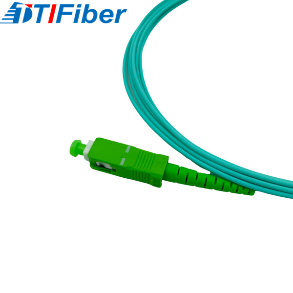 SC/APC - SC/APC 1.6mm de Simplexg657a2 Vezel Optische Patchcord 1m 1.5m 3.5m van SM met LSZH-Schede